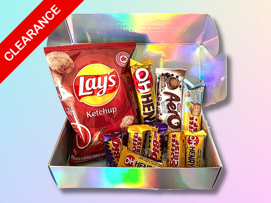 CLEARANCE Canadian Candy & Chip Sampler Gift Box