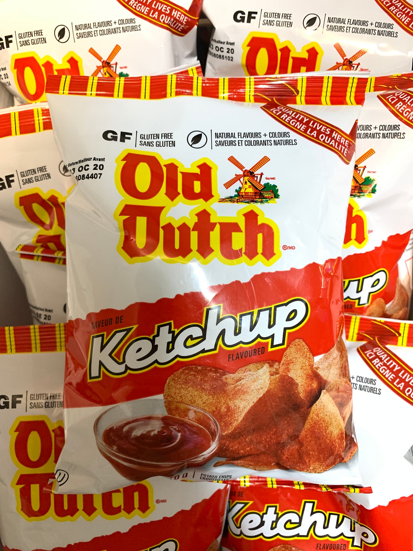 8-PACK OLD DUTCH Ketchup Chips Gift Box Canadian Chips