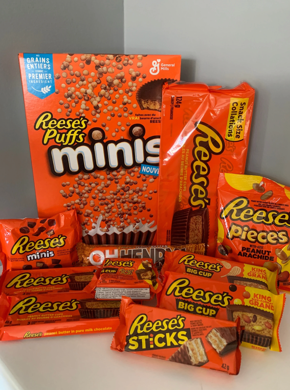 REESE'S PEANUT BUTTER Theme Variety Snack Gift Box