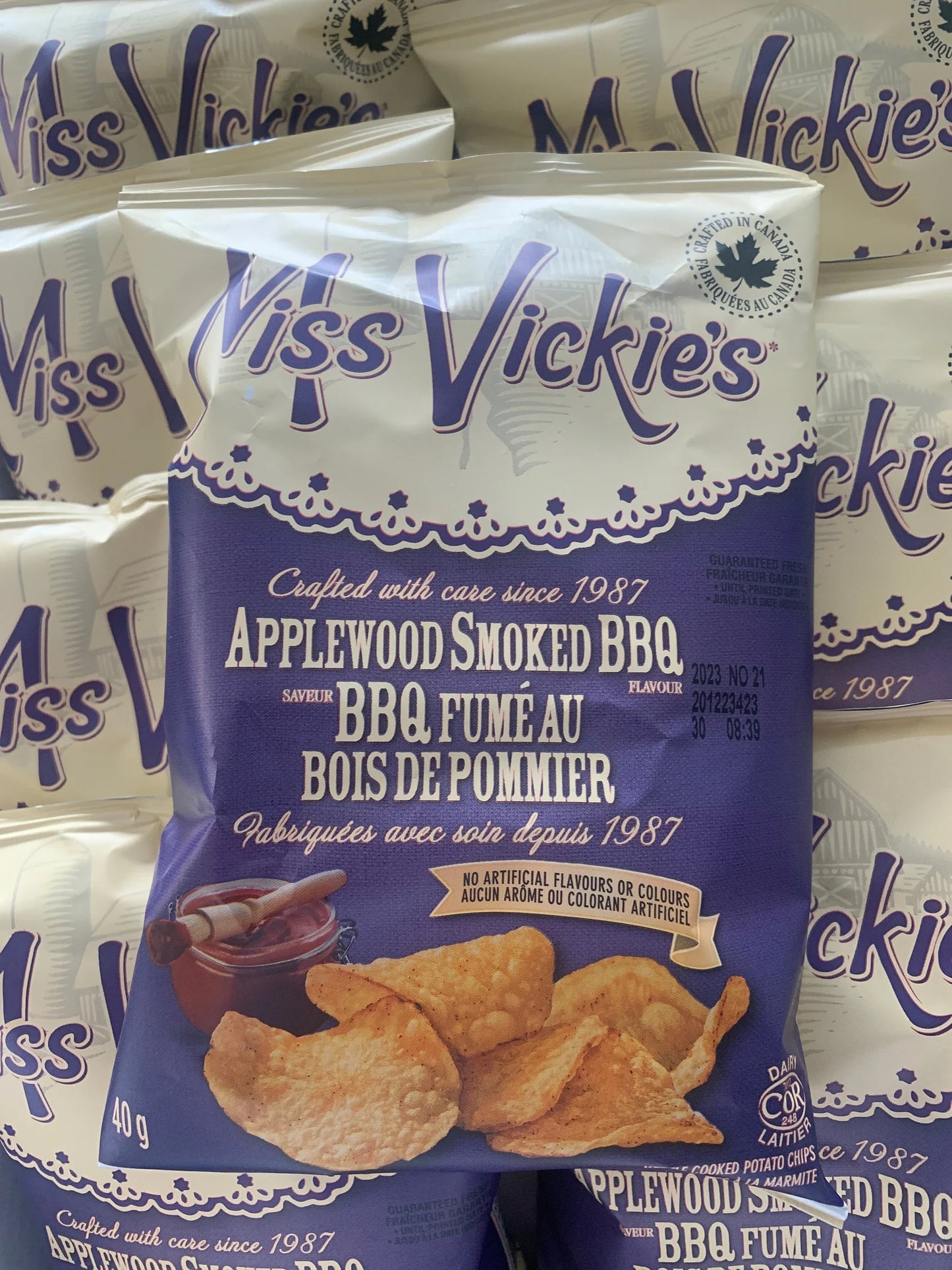 8-PACK Miss Vickies Applewood Smoked BBQ Chips Gift Box Canadian Chips