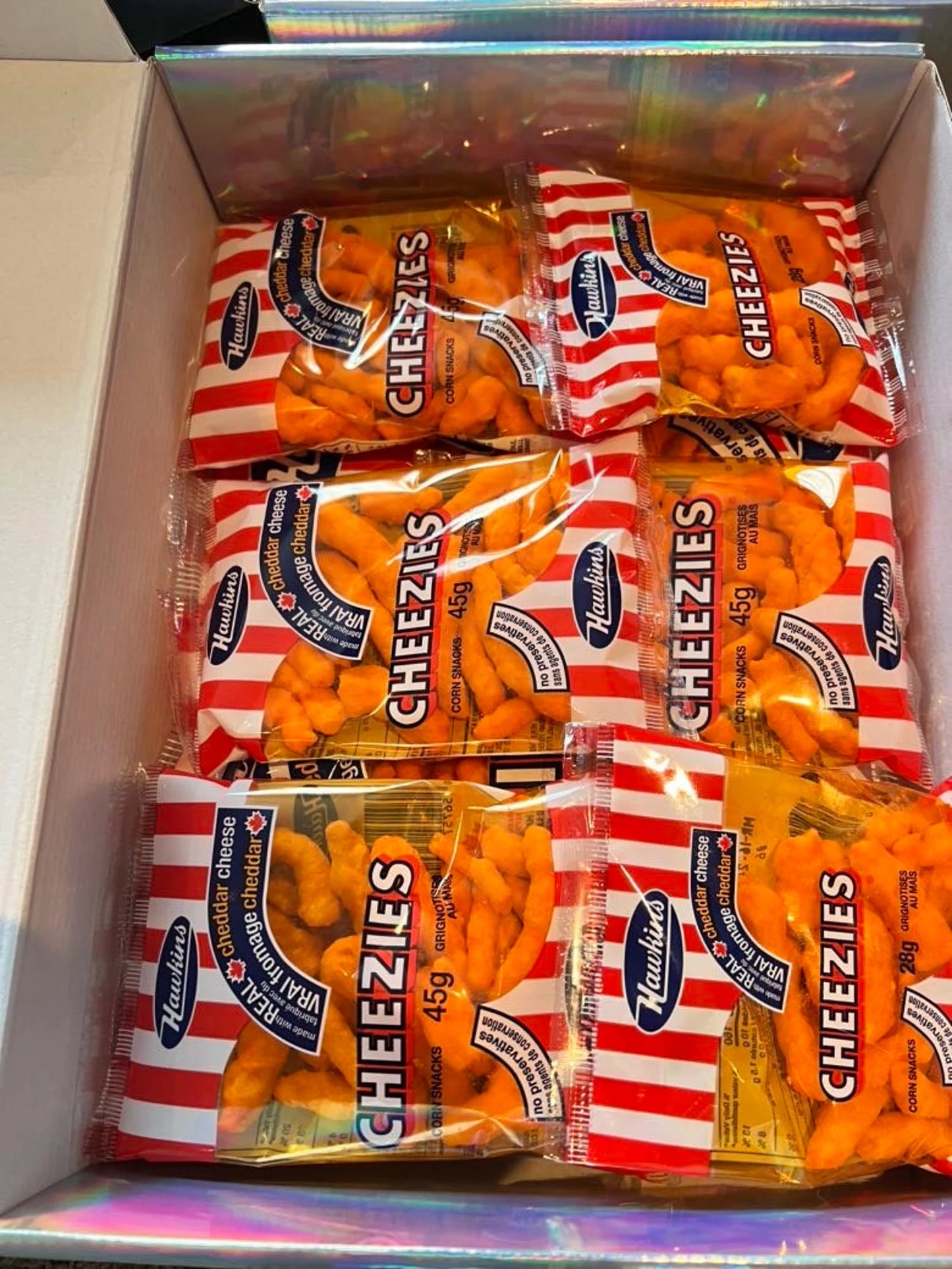 8-PACK Hawkins Cheezies Gift Box Canadian Chips