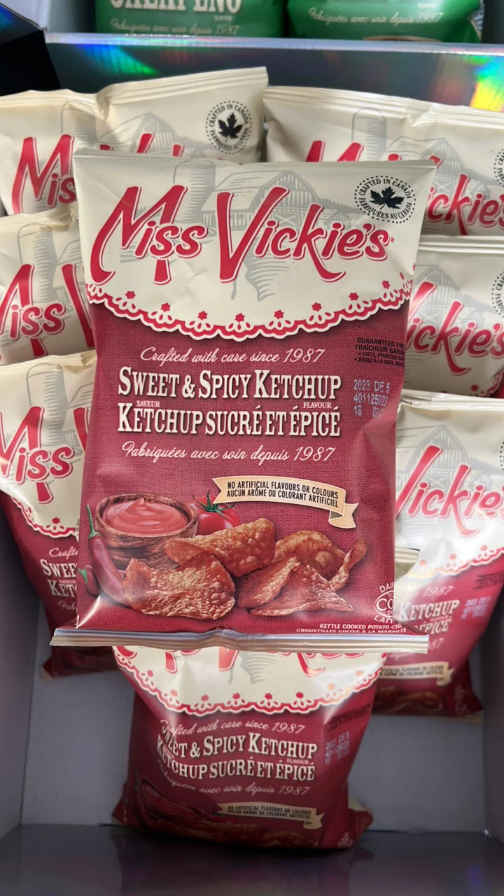 8-PACK Miss Vickies Sweet & Spicy Ketchup Chips Gift Box Canadian Chips